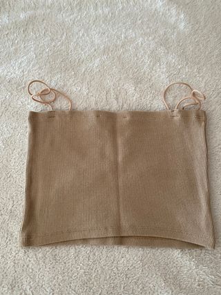 Crop top beige/marrón talla M