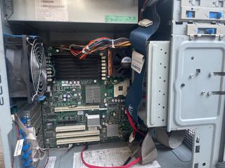 Servidor Intel Xeon
