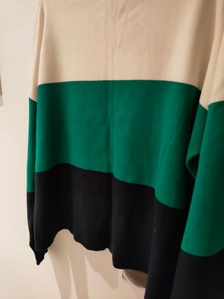 Stradivarius nuevo jersey tricolor 