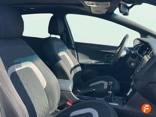 Kia Ceed 1.6 CRDi 100kW (136CV) Drive