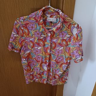 Camisa manga corta con estampado colorido Lefties