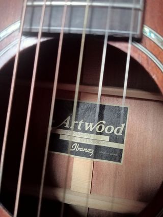 Guitarra Acústica Ibañez AC2040-OPN + estuche