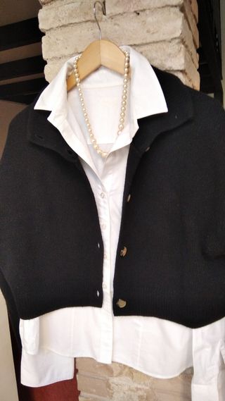Jersey  Massimo Dutti Lana 100% + Camisa blanca.