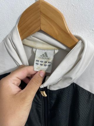 ¡¡OFERTA!! Talla XL Chaqueta Adidas Negra y Blanca