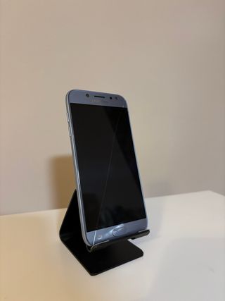 Samsung J7 