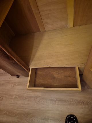 Armario de madera vintage