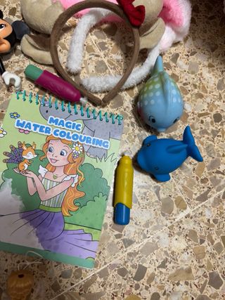 Lote de juguetes varios