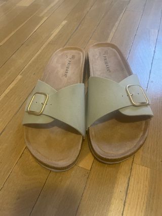 Sandalias verdes Primark sin estrenar 