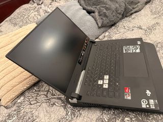 ASUS ROG Strix G513QY Ryzen 9 RX 6800M