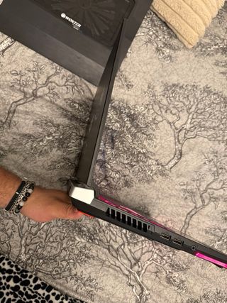 ASUS ROG Strix G513QY Ryzen 9 RX 6800M