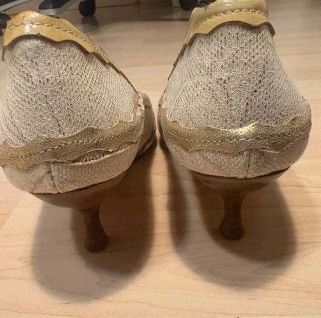 Tacchi donna vintage beige oro