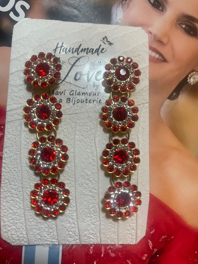 Pendientes largos piedras rojas Fiesta fallas