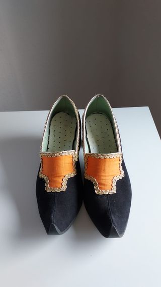 Zapatos de fiesta/disfraz negros y naranjas