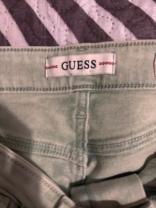 Pantalón Guess Verde Talla XS