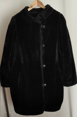 Abrigo piel sintética negro talla L/XL