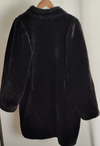 Abrigo piel sintética negro talla L/XL