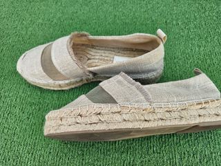 Alpargatas Stradivarius Beige Mujer