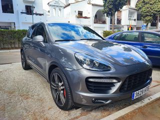 Porsche Cayenne turbo con Porsche Approve