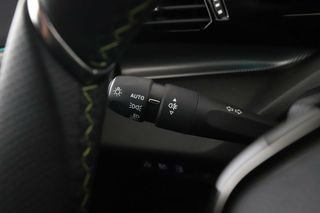 Peugeot 408 1.6 Hybrid GT