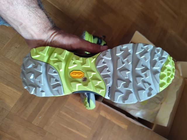 Sapatilhas Boreal Saurus Tamanho 46 EU