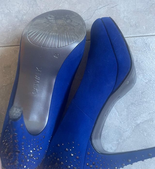 Zapatos de fiesta azules con brillos Talla 40