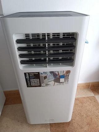 2 Aires Acondicionados Portátiles 2300 Frigorias