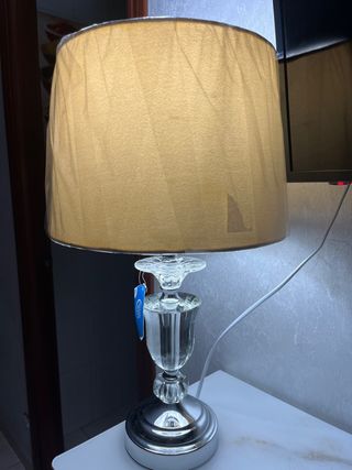 Lámpara de mesa cristal y metal
