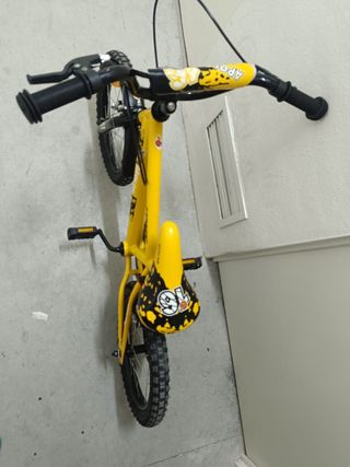 Bicicleta infantil amarilla de 16
