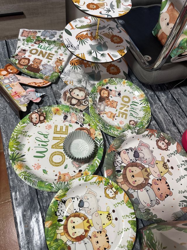 Platos y Accesorios Fiesta Wild One