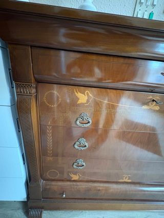 Secreter clásico caoba con marquetería