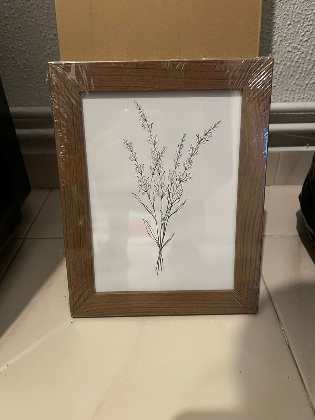 Portarretratos de madera con lámina