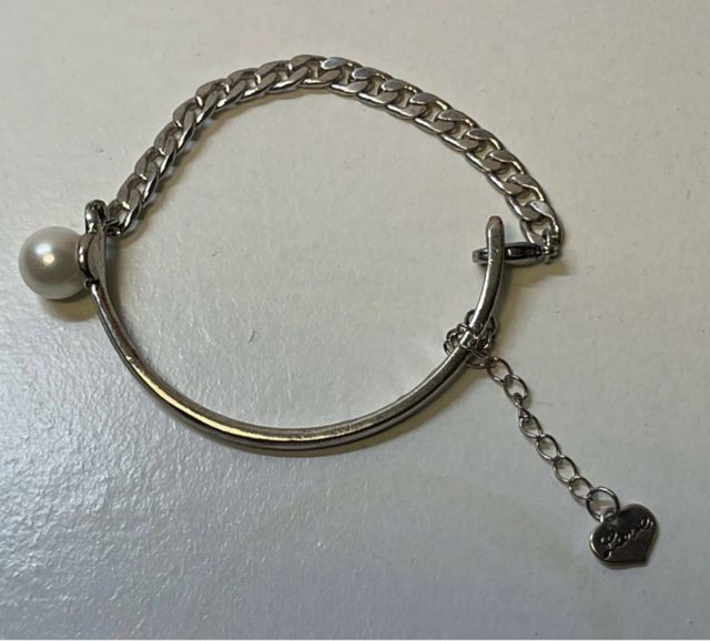 Bracciale con perla e cuore