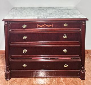 Dormitorio completo madera clásico