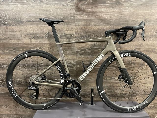 Cannondale SuperSix EVO