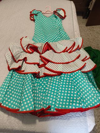 Traje de flamenca lunares
