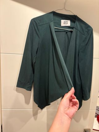 Chaqueta Vero Moda verde ante Talla S