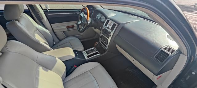 Chrysler 300 C 2005
