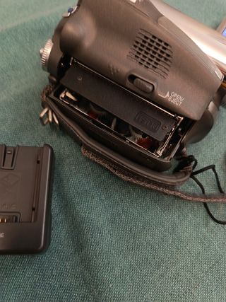 Videocamera Panasonic Mini DV NV-GS37 Argento