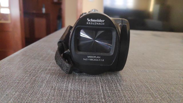 Videocámara Samsung HMX-F80BP HD CMOS Sensor