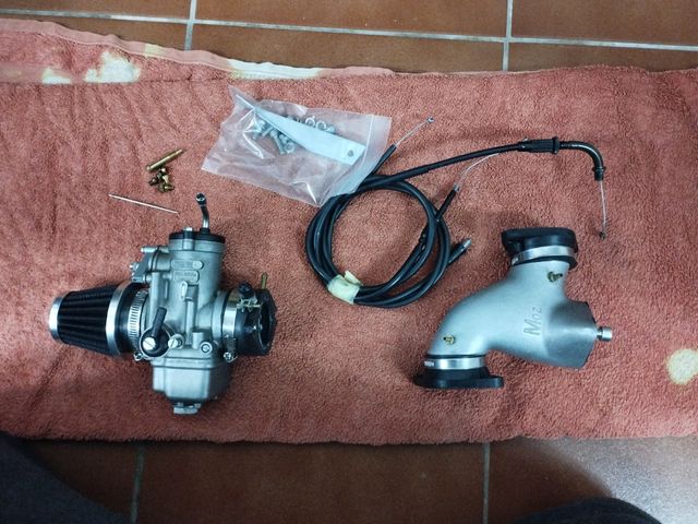 Conversion a un solo carburador Yamaha Virago