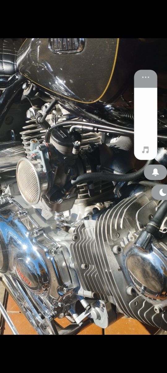 Conversion a un solo carburador Yamaha Virago