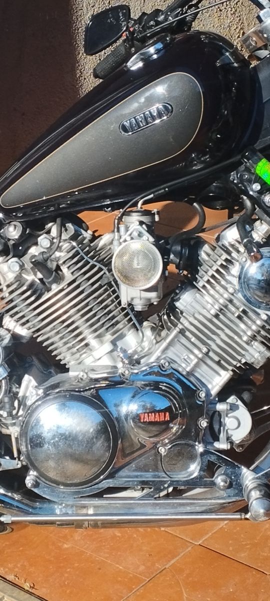 Conversion a un solo carburador Yamaha Virago