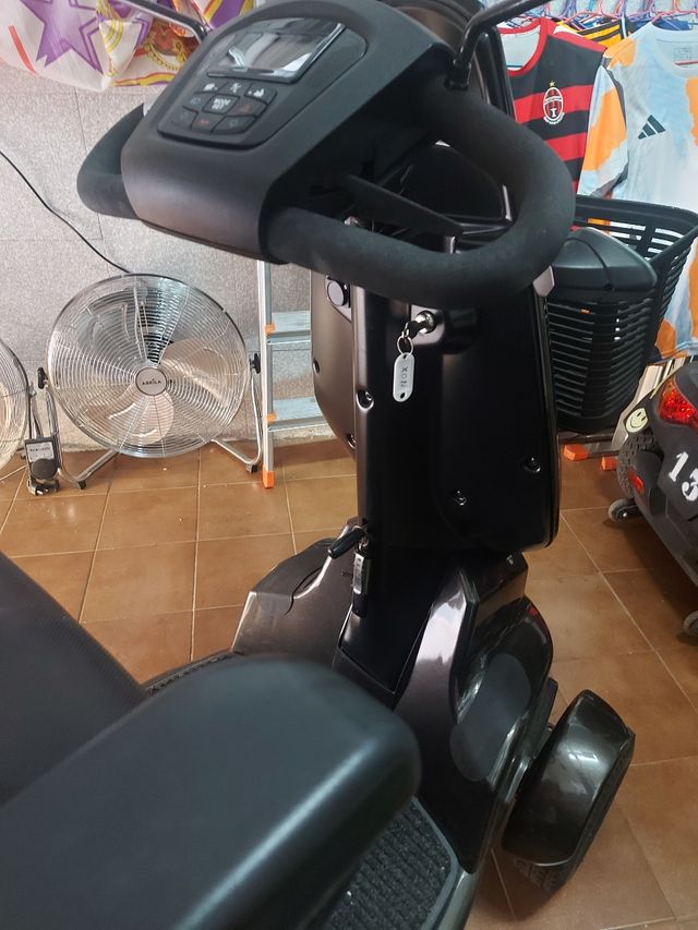 Scooter B+B Negra