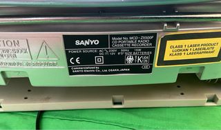 Sanyo MCD-ZX500F CD Portable Radio AM/FM+Cassette