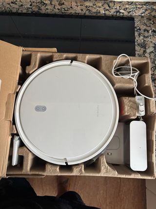 Xiaomi Vacuum E12 Aspirador Robot Mopa como nuevo