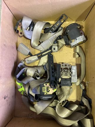 Kit cinturones Audi A3 8L Beige 3 puertas