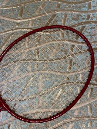 Raqueta de bádminton roja