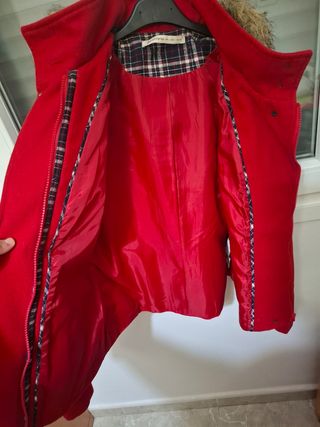 Trenca roja de paño mujer