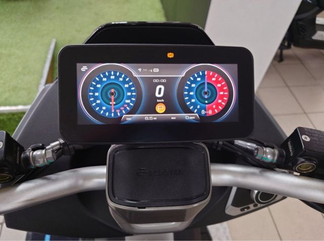 Moto Eléctrica Gris