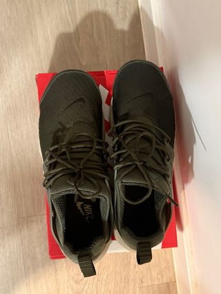 Nike Presto Verde/Beige